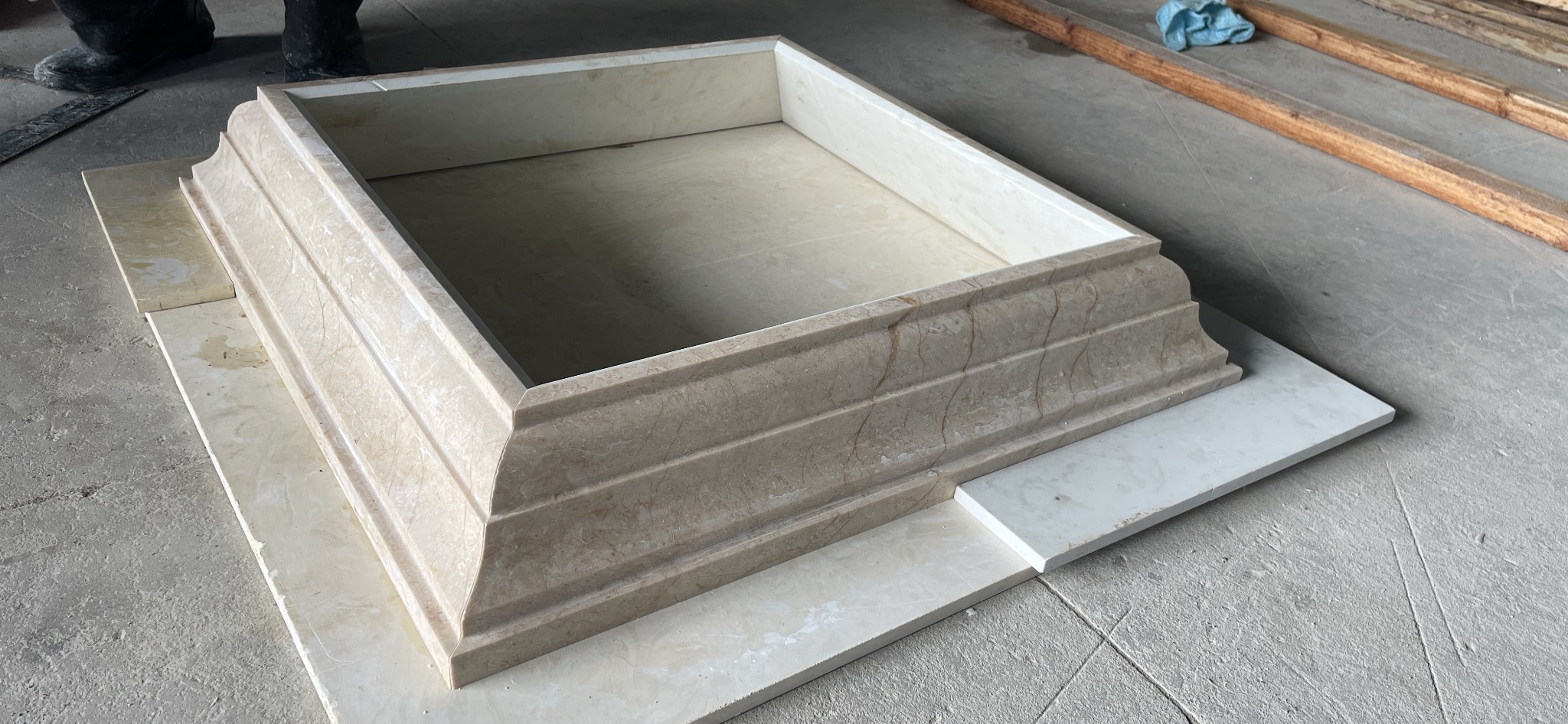 Chân cột 02
